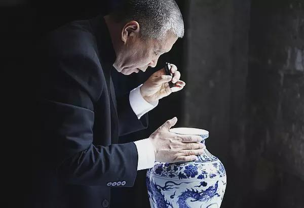 官方鉴定机构成立，能终结文物鉴定的“罗生门”吗？