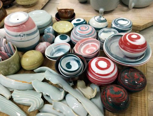 文管系举办文物鉴定与修复专业"新古典主义"陶艺展