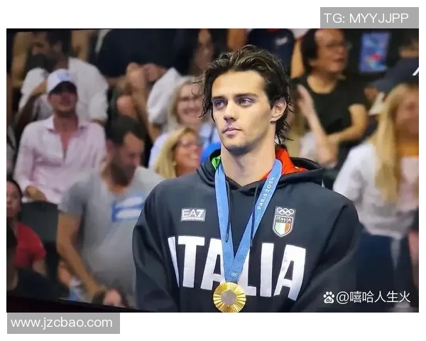 帅气男足球星高清写真集展现极致运动魅力与风采 帅气男足球星高清写真集展现极致运动魅力与风采