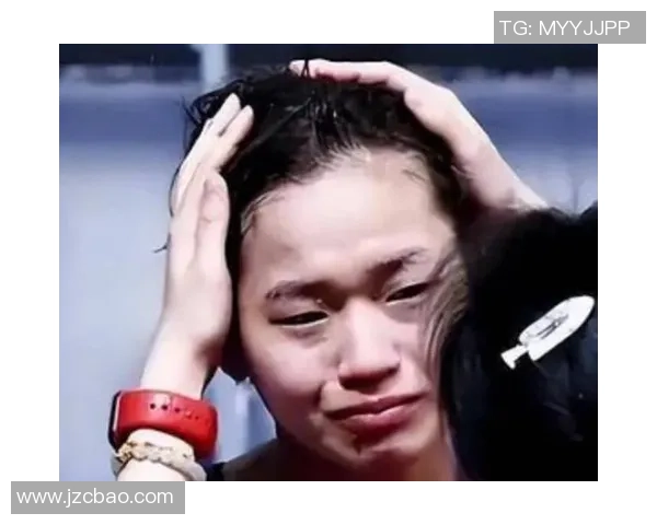 足球巨星签名表情包合集 打造专属你的球场回忆与激情瞬间